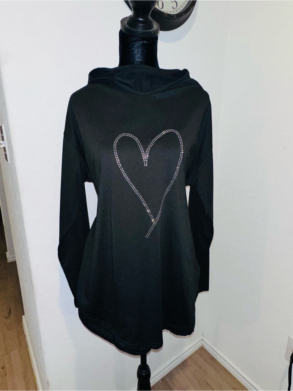 Black Women's Long-Sleeve Hooded Top with Heart Stud Detail
